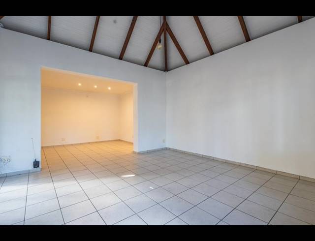BUSINESS PROPERTY TO RENT IN KNYSNA CENTRAL